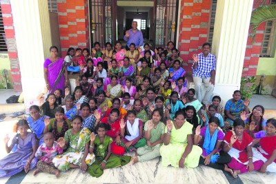 Der Kontakt zur Familie soll nicht abreißen. Zu einem gemeinsamen Treffen von Kindern und Erziehungsberechtigten hatte die Karunai-Kinder-Hilfe Indien eingeladen. 