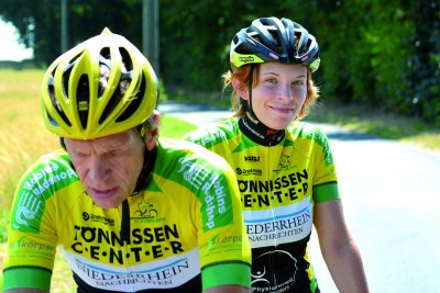 Robin und Birte Schumann: Vater und Tochter teilen die Begeisterung für den Radrrennsport. NN-Fotos: Rüdiger Dehnen