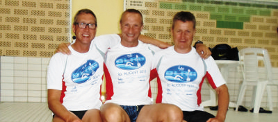 Die ATV-Trias  Rainer Jordan, Klemens Molderings und Ingos Frantzki schwammen durch die Nordsee. Foto: privat
