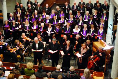 Der Evangelische Kirchenchor in Issum umfasst derzeit 65 Sängerinnen und Sänger Foto: privat