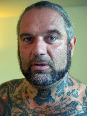 Ralf Seeger hat reichlich Tattoos am Körper. Rund 20 Jahre hat er für seine „Sammlung“ gebraucht. NN-Foto: Rüdiger Dehnen