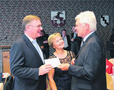 Gerhard kawatrers mit Willi Geurtz, Kerkener Bürgermeister bis 2010