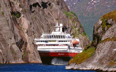 Hurtigruten: ein traditionelles, norwegisches Postschiff Foto: privat 