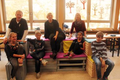 Arbeiteten mit den Kindern: (v.li.) Manfred Webel, Stephanie Küttner und Jasmin Schöne 