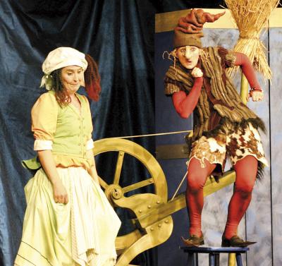 Der goldspinnenden Marie können Kinder ab fünf Jahren beim Kindertheater „Rumpelstilzchen“ am Sonntag, 6. März, 15 Uhr, im Bühnenhaus  Kevelaer zu sehen. Foto: privat