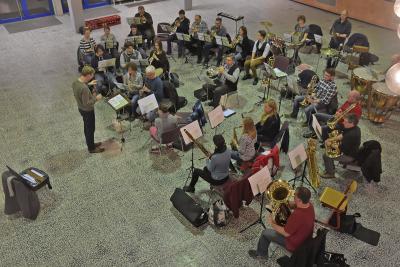 Bei den Proben des Musikvereins Kalkar studieren die Musiker gerade die Hymnen ein, um sie für die Gewinner der Duathlon-Europameisterschaft zu spielen. NN-Fotos: Rüdiger Dehnen