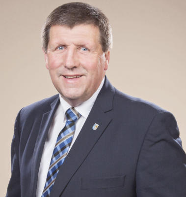 Weezes Bürgermeister Ulrich Francken freut sich auf die Vorschläge für den Bürgerpreis 2016. Foto: privat