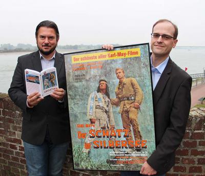 Blutsbrüder vom Niederrhein: Michael Scholten (l.) und Dirk Brüderle haben gemeinsam einen Reiseführer zu Drehorten in Kroatien geschrieben. NN-Foto: MB
