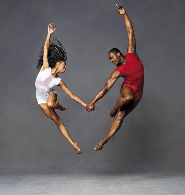 Das „Alvin Ailey American Dance Theater“ ist die international erfolgreichste Tanzcompany Amerikas. Foto: Andrew Eccles