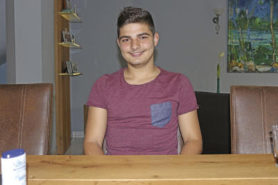 Xhordi hofft, das er schnell wieder hier in Deutschland seine Ausbildung absolvieren kann. NN-Foto: Dickel
