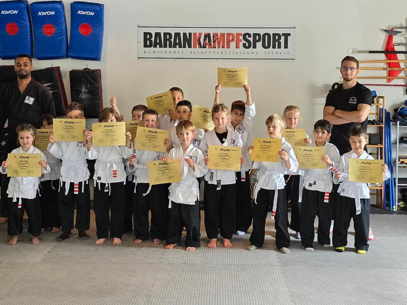 Die Prüflinge mussten ihr Können in verschiedenen Disziplinen unter Beweis stellen. Foto: Kempo Kleve