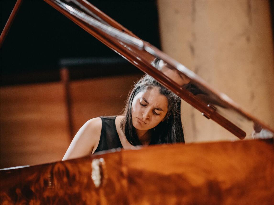  Konzertpianistin Mariia Kurtynina. Foto: GeeW