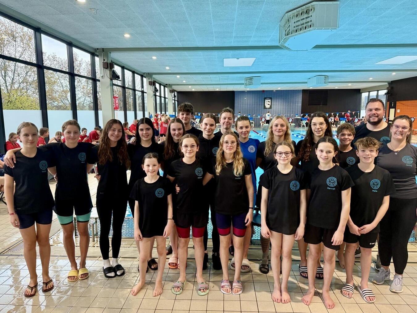 20 Athleten waren am Start und überzeugten durch zahlreiche persönliche Bestzeiten sowie herausragende Leistungen. Foto: CSV Kleve