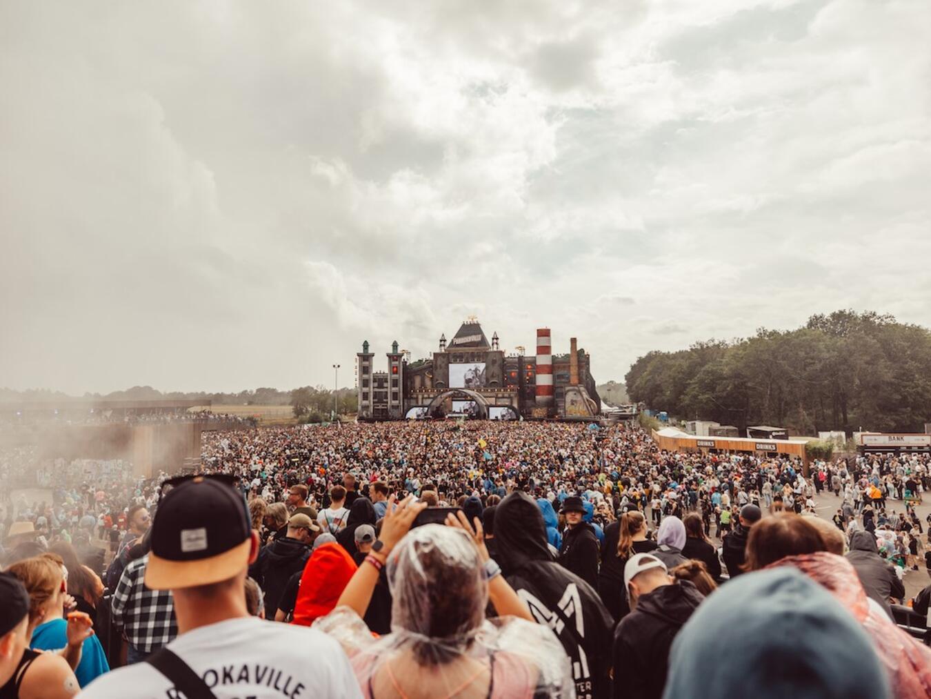225.000 Citizens dürfen sich am kommenden Wochenende auf die Party des Jahres freuen. Für ekstatische Live-Party am Festival-Sonntag auf der Bill’s Factory sorgen unter anderem Ski Aggu, Heino und Alexander Marcus.Foto: Nicolai Semrau