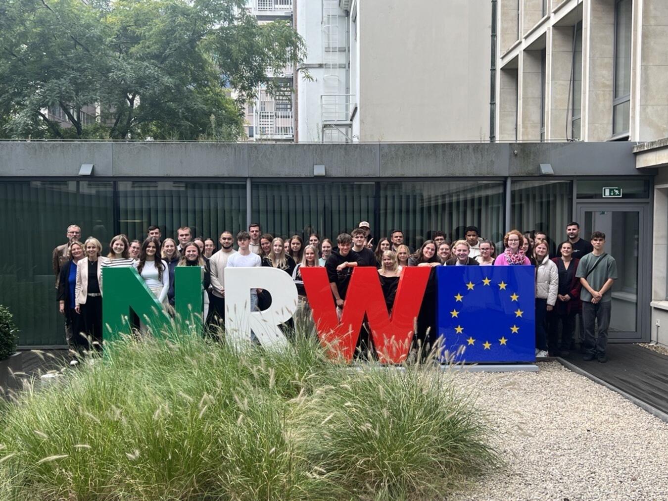 41 Schüler des Berufskolleg Kleve haben sich die EU in Brüssel angeschaut. Foto: Berufskolleg Kleve