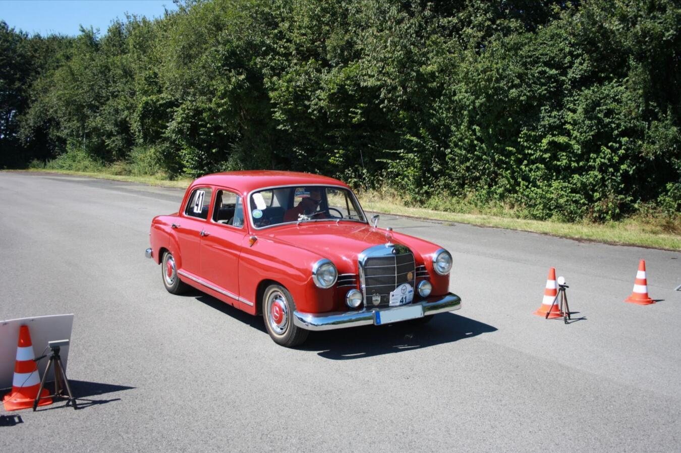 Alle Fotos (7): CAC - Clever Automobil CLub