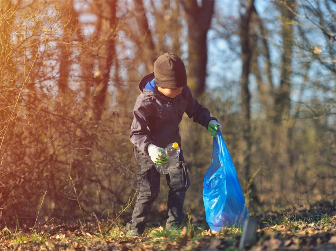 Am 21. März heißt es wieder Müllsammeln in Kevelaer.Foto: canva.com