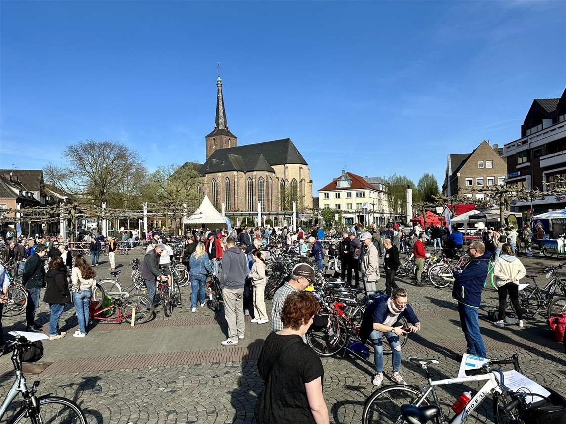 Am 28. März stehen bei der Gelderner Fahrradbörse wieder viele Fahrräder günstig zu Verkauf. Foto: Stadt Geldern.