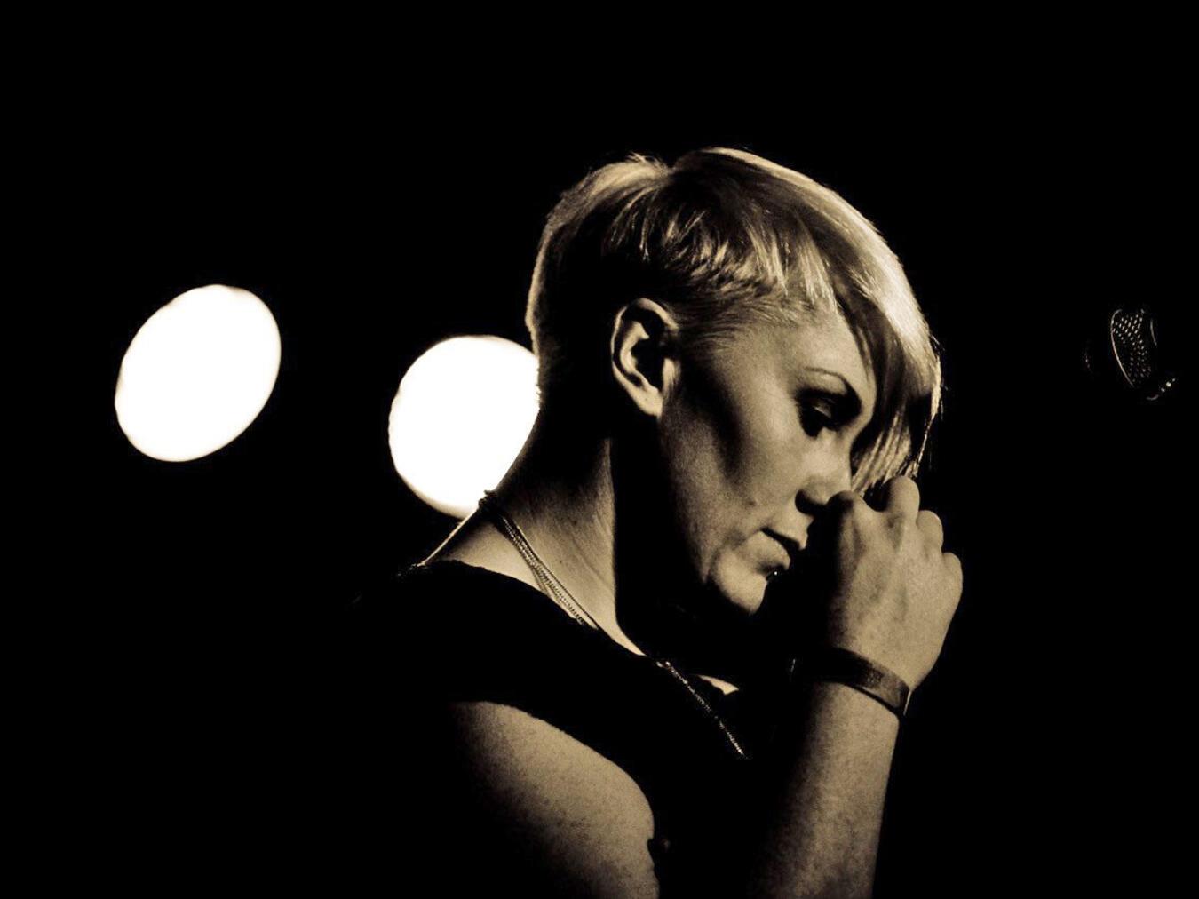 Am Samstag, 29. Juni, ist Gráinne Hunt um 17 Uhr zu Gast in den Van Heys Studios auf dem Meyerhof in Kleve. Foto: Gráinne Hunt