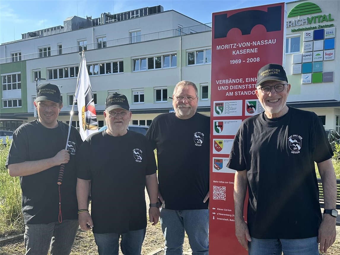 "Veteranentag: Michael Albrecht, Rolf Wickermann, Jochem Herold, Joachim Sigmund, Emmericher Pionierkameradschaft"
