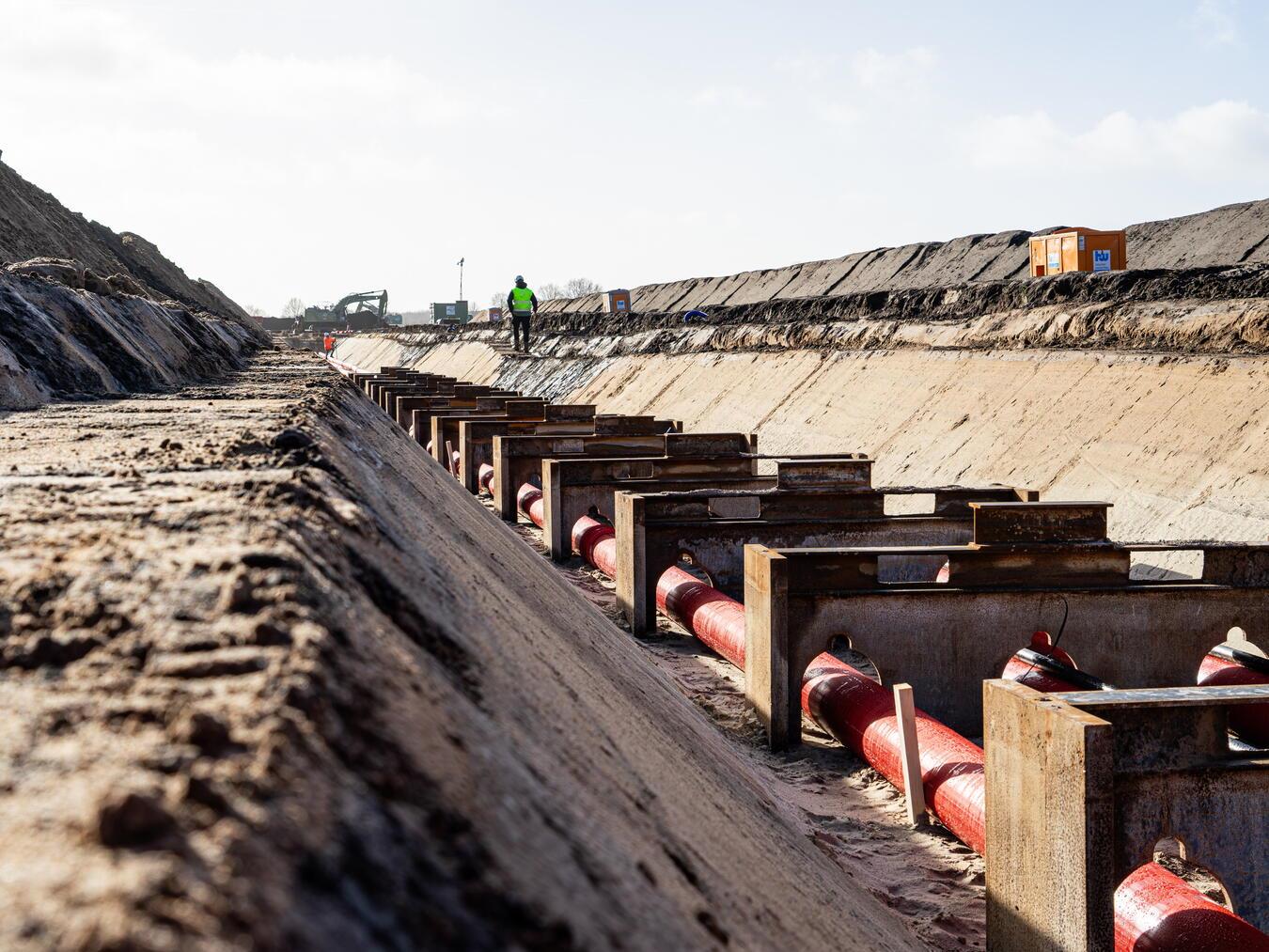 Amprion hat von der Bundesnetzagentur den Planfeststellungsbeschluss für den Teilabschnitt NRW2 der geplanten Gleichstromverbindung A-Nord erhalten. Foto: Amprion GmbH / IPA A-Nord