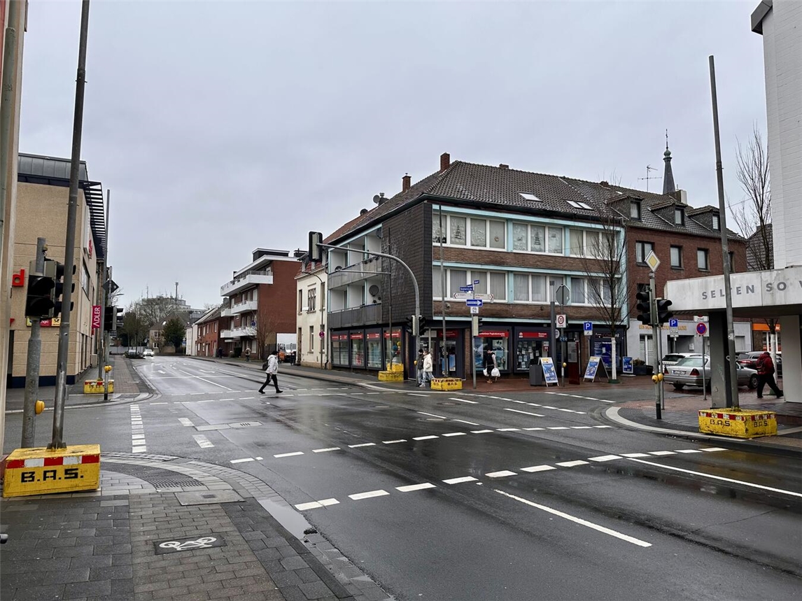 An der Kreuzung Westwall/Bahnhofstraße/Südwall (Ecke Kaufland) ist seit einigen Tagen leider die Ampelanlage außer Betrieb.Foto: Stadt Geldern