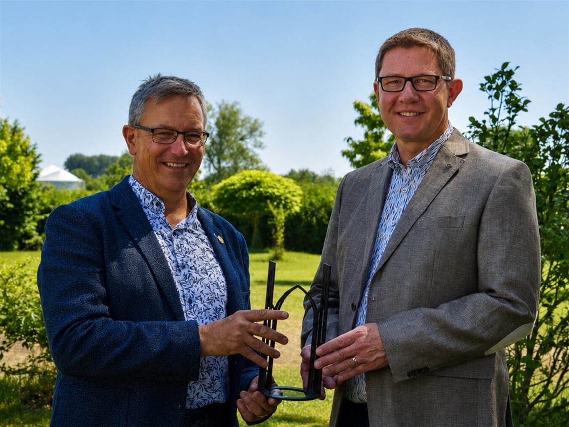 Andreas Becker (l.) übernimmt das Präsidentenamt von Andreas Kochs. Foto: A. Saalwächter.