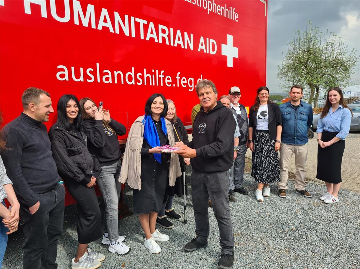 Anfang Juli wird eine Gruppe von rund 20 Personen mit einer humanitären Mission von Uedem aus in die Ukraine fahren: Im westukrainischen Dorf Uhlia (gesprochen: „Uglia“) wollen die Uedemer einen Kinderspielplatz bauen und eine Ferienfreizeit für ukrainische Waisenkinder organisieren. Foto: FeG Uedem