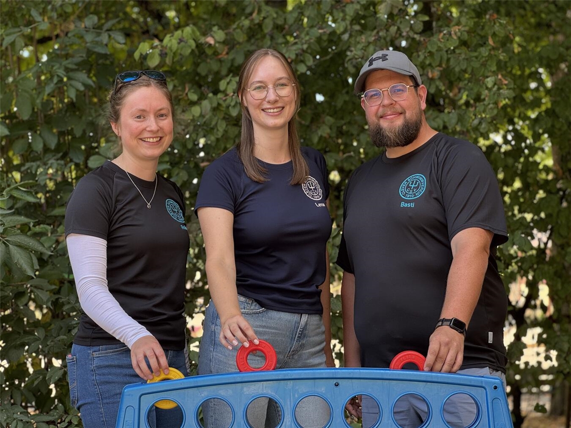 Anika Straeten (Fachwartin Breitensport), Lena Krake (2. Vorsitzende), Sebastian Fürtjes (1. Vorsitzender) (v.l.). Foto: CSV Kleve 1910 