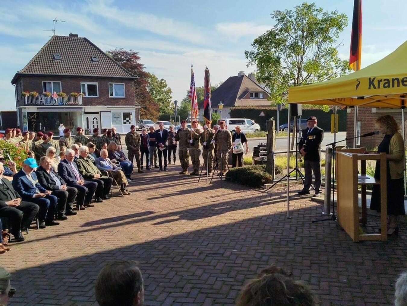 Erinnern an zwei Morde auf offener Straße Auch 2024 fand eine Gedenkveranstaltung statt. Foto: Gemeinde Kranenburg