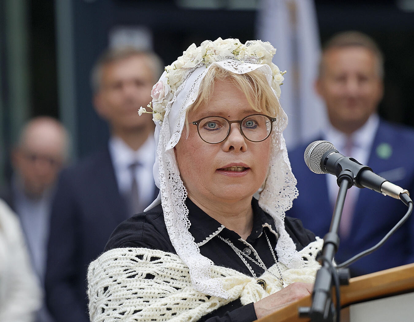 Auch die historischen Aspekte wurden zum Festakt lebendig (hier eine Darbietung ...