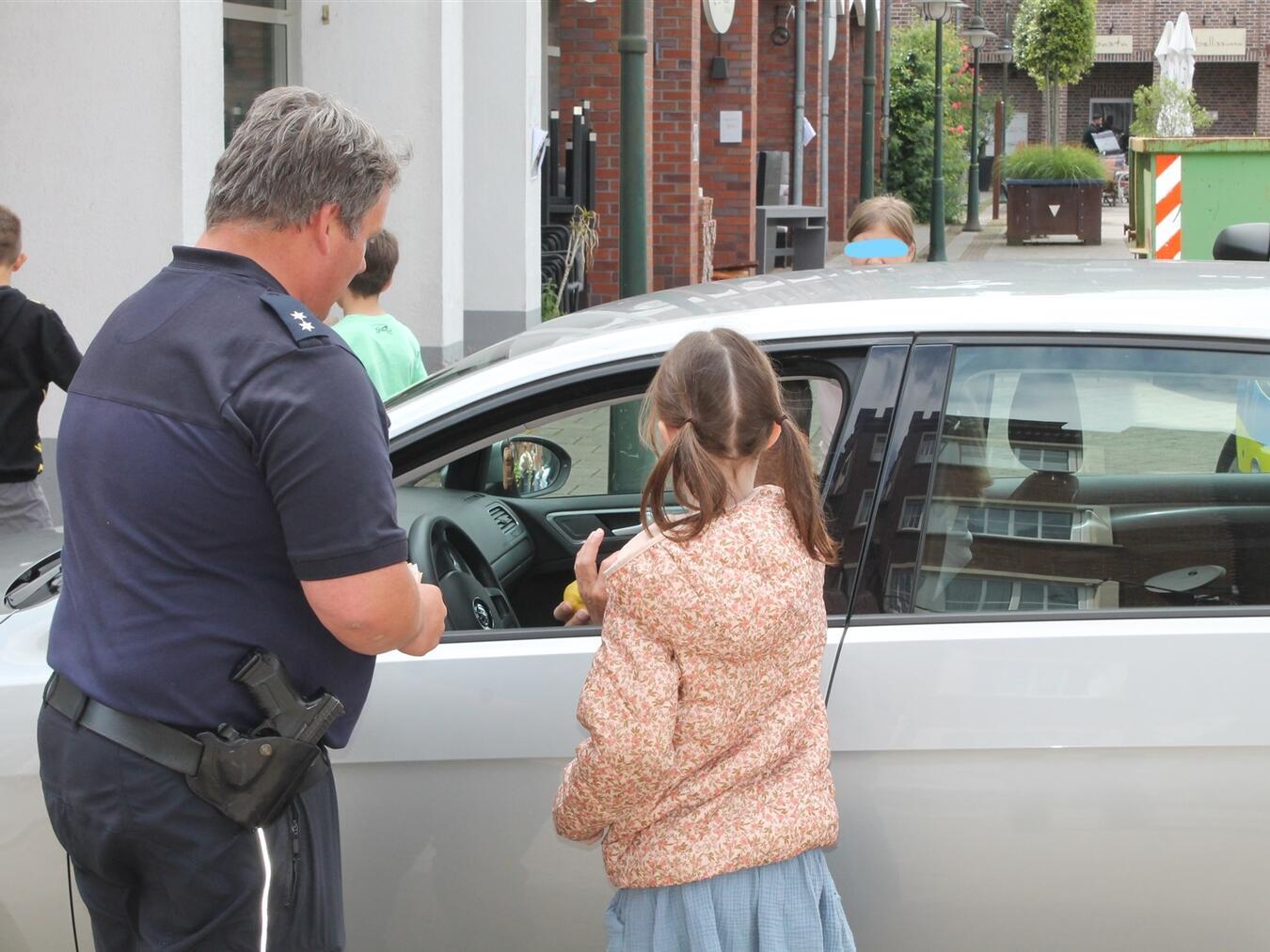 Auch in Kevelaer fand die landesweite Dank- und Denkzettelaktion statt. Foto: Kreispolizeibehörde Wesel