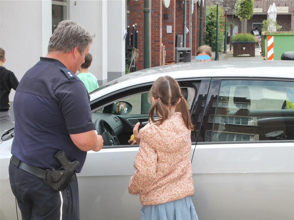 Auch in Kevelaer fand die landesweite Dank- und Denkzettelaktion statt. Foto: Kreispolizeibehörde Wesel