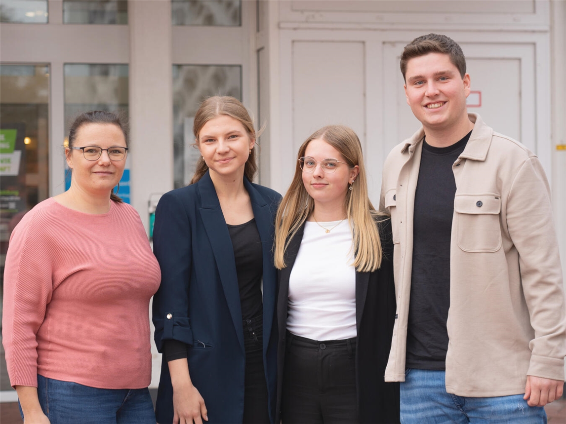 Auf dem Bild (v.l.): Nicole Heinen, Sophi Tabert, Marie Flören und Felix Merten. Foto: KKLE