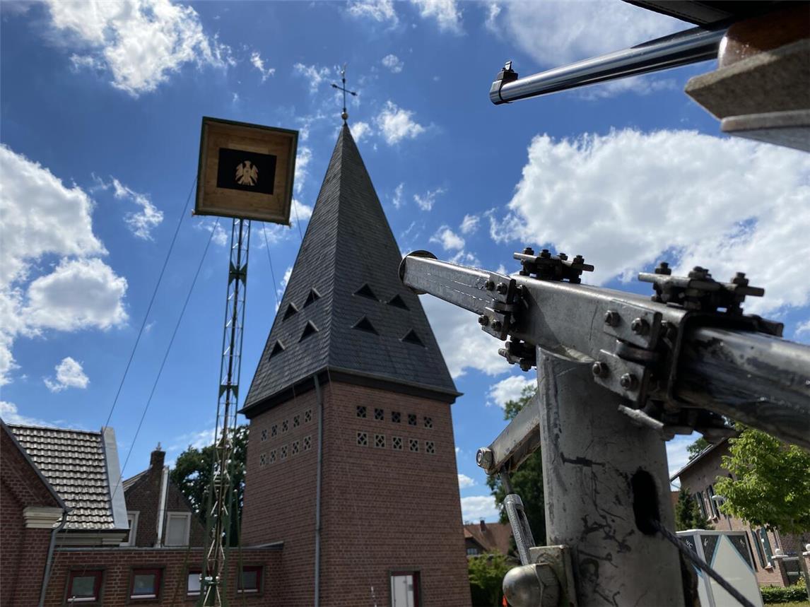 Auf dem Dorfplatz findet ab 15 Uhr das Vogelschießen der St. Rochusbruderschaft Lüllingen mit einem Familienfest aller Vereine statt. Foto: privat