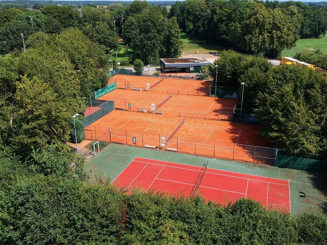 Auf dem Gelände des TC-Kapellen sollen ein Padel-Platz und eine Badminton-Anlage entstehen. Foto: TC Kapellen