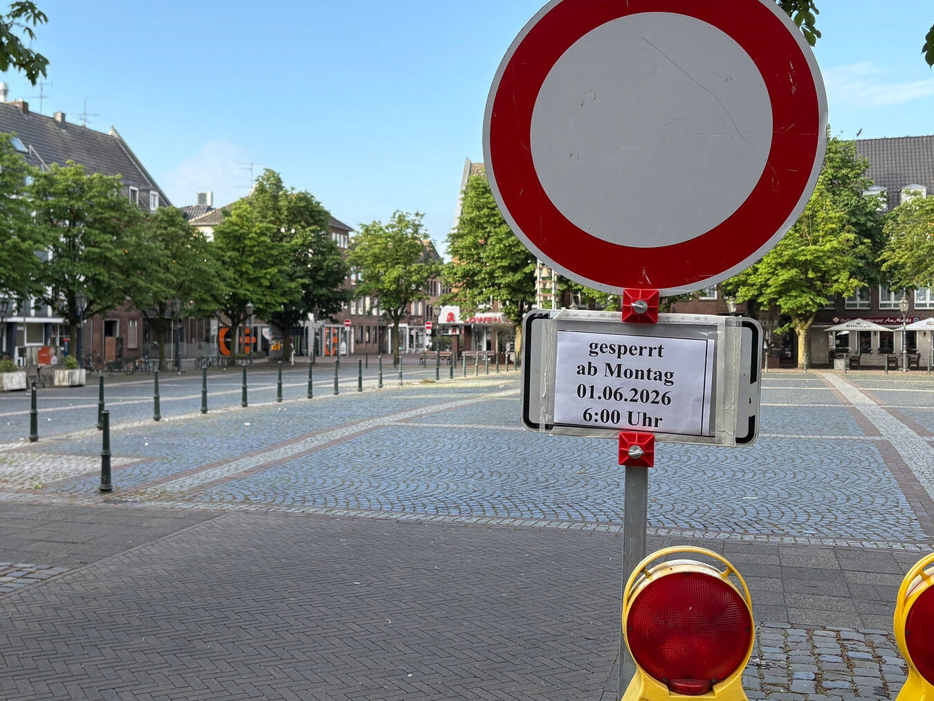 "Gocher Marktplatz buntes Programm Juli 2023, lebhafte Menschenmenge, Veranstaltungen, Sommerfest"