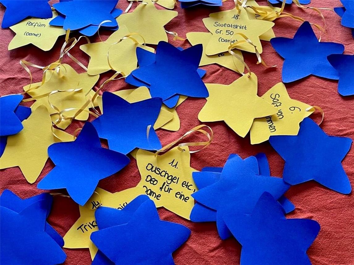 Auf den Sternen stehen die Wünsche der Senioren. Foto: privat