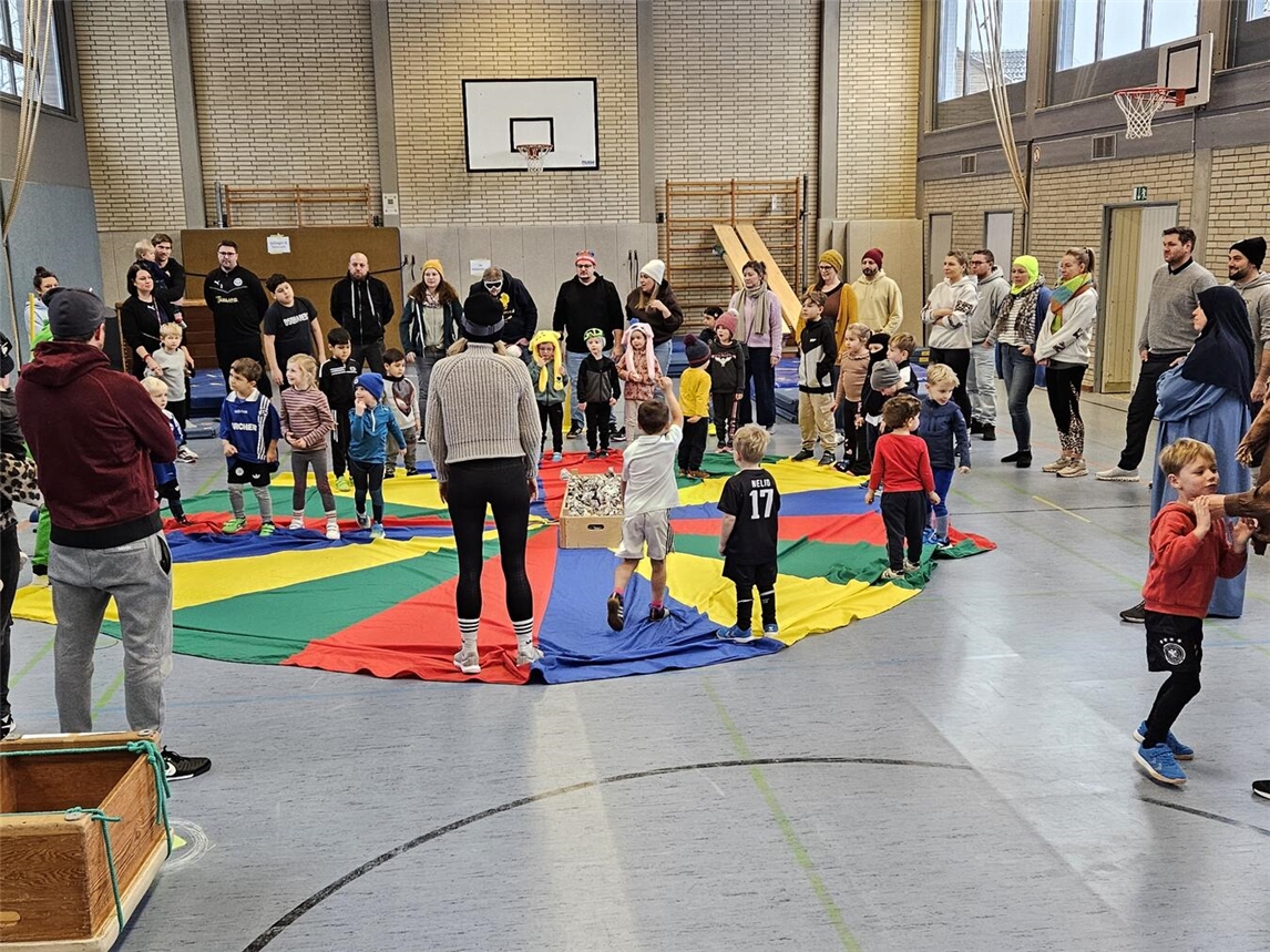 Auf die Teilnehmer warteten viele spannende wintersportliche Disziplinen. Fotos: privat