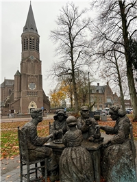 Auf Vincents Wege kann man sich im schönen Dorf Nuenen machen. Insgesamt 24 Orte...