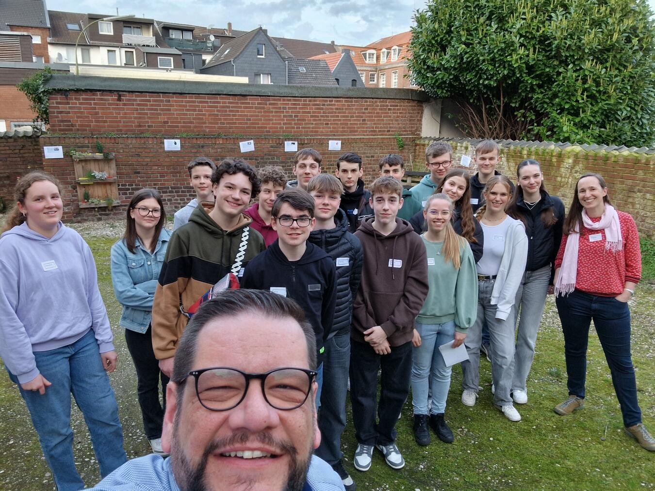 Aus allen Ortschaften Gelderns nehmen Jugendliche an der Firmvorbereitung mit der Caritas teil.Fotos: Caritasverband Geldern-Kevelaer