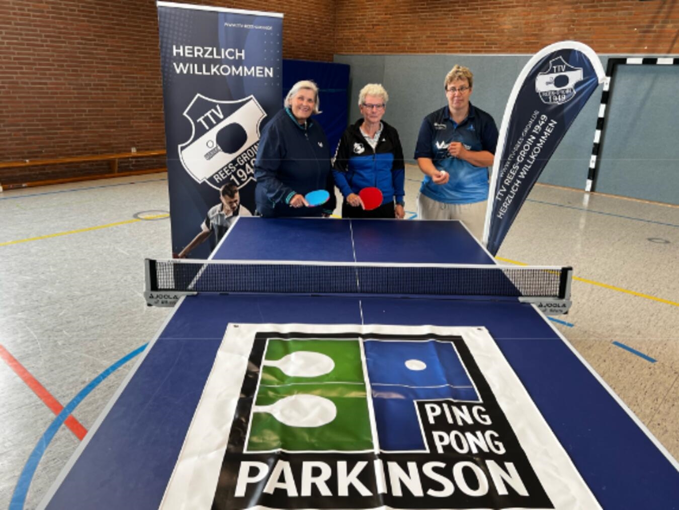 LokalStars 2026: Vier Reeser Projekte stehen zur Wahl "PingPongParkinson-Gruppe des TTV Rees-Groin mit Tischtennisausrüstung"