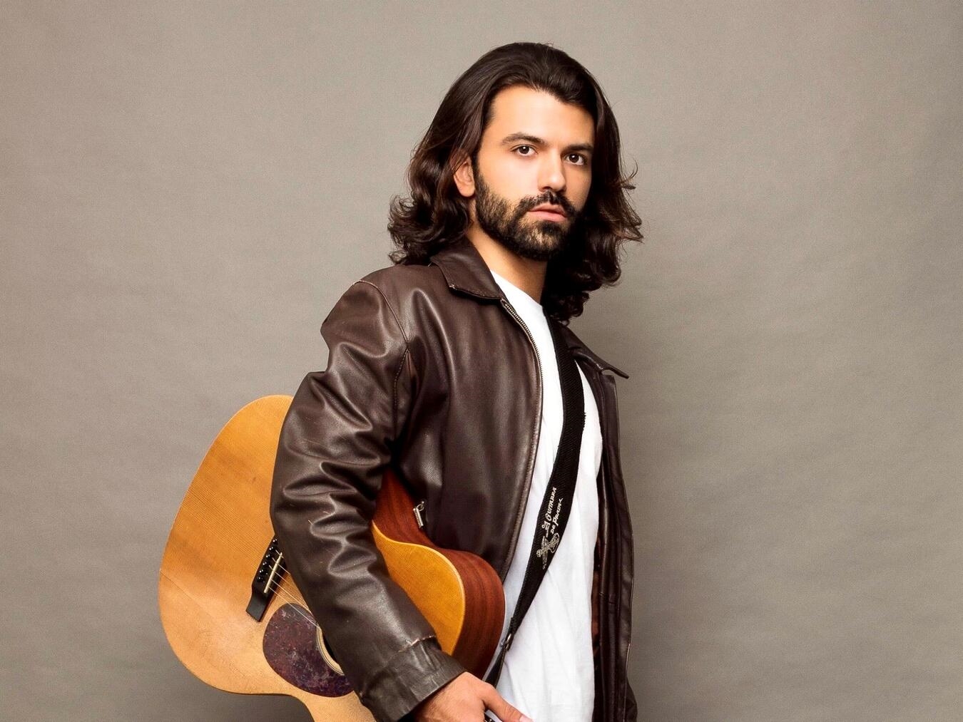 "Rodrigo Auad Konzert in KostBar N°5 Wachtendonk, brasilianischer Musiker live"