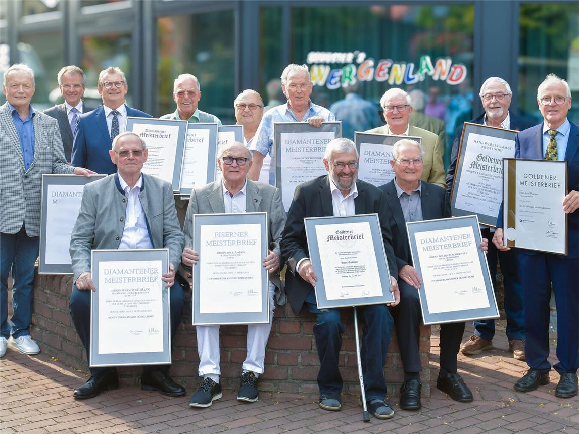 Bei der Altmeisterfeier wurden Goldene, Diamantene und Eisener Meisterbriefe überreicht.