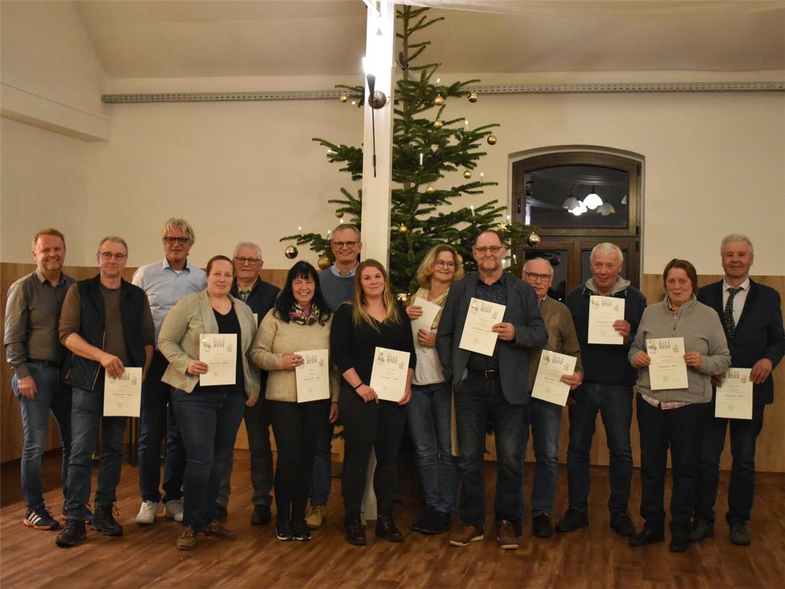 Bei der Jahreshauptversammlung wurden auch langjährige Mitglieder geehrt. Foto: privat
