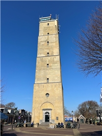 Bei einem Historischern Spaziergang durch West-Terschelling erfährt man viel übe...