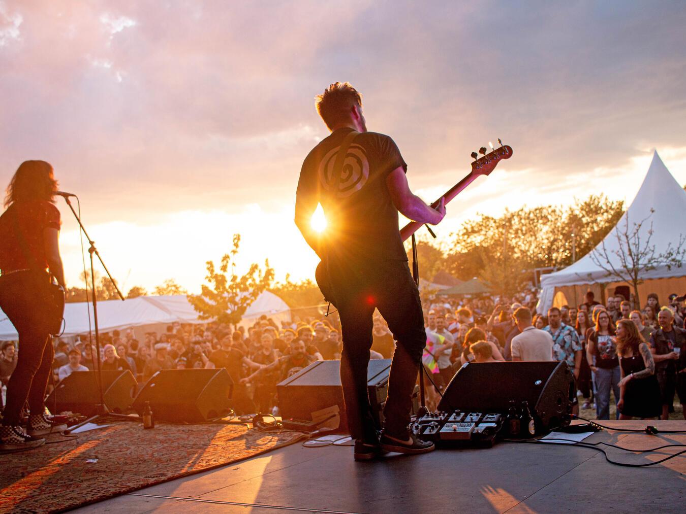 Bei PMP treffen etablierte Gruppen und lokale Bands aufeinander. 