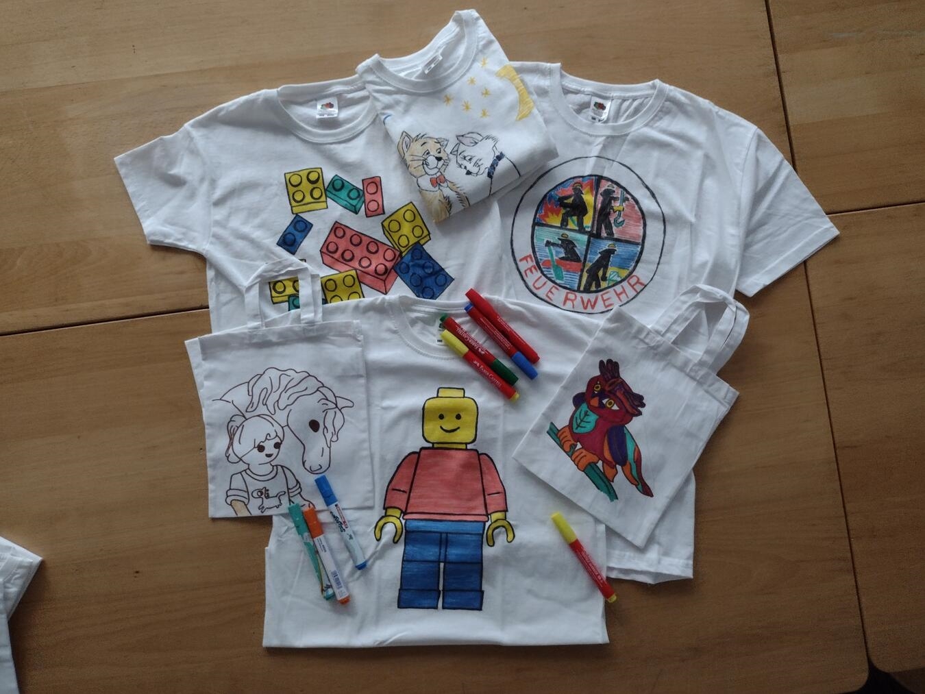 "Familien basteln kreativ beim Cotton Design im Niederrheinischen Museum Kevelaer"