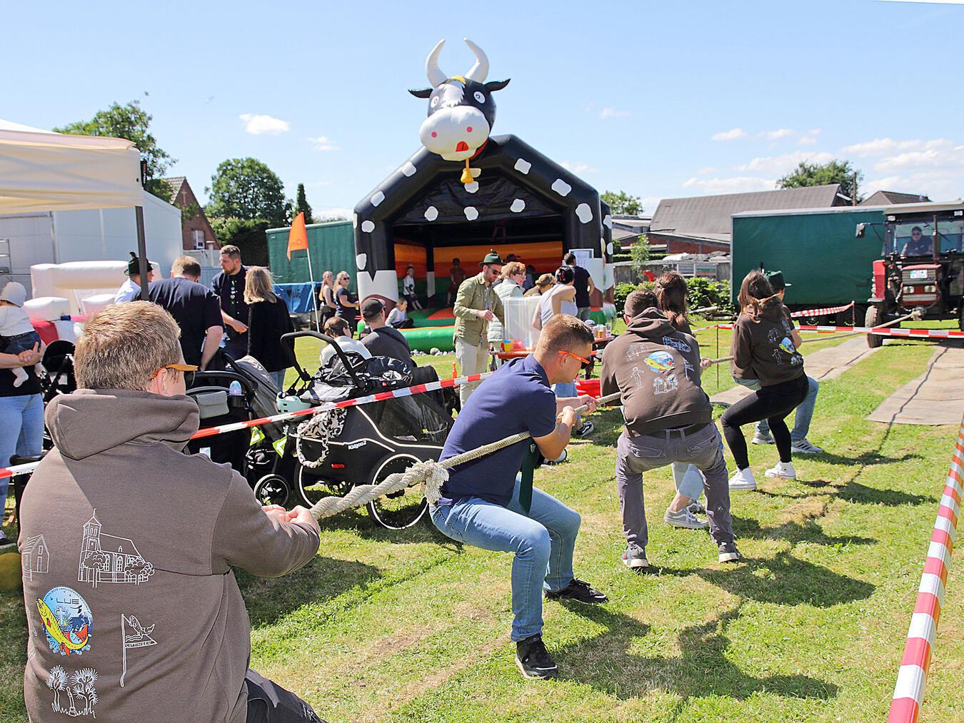 Beim Familientag am Sonntag gab es lustige Spiele.