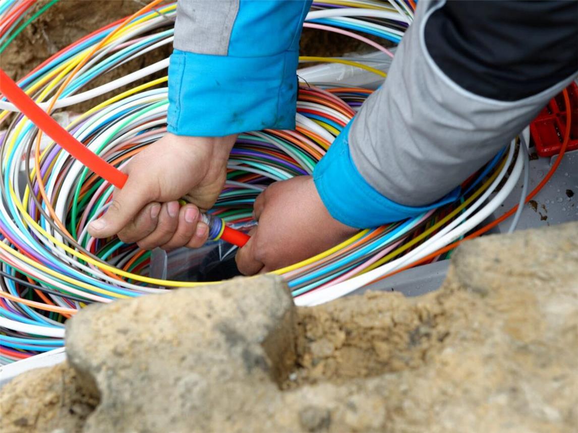 Beim Glasfaser-Ausbau gibt es Probleme. Foto: Martin Wissen
